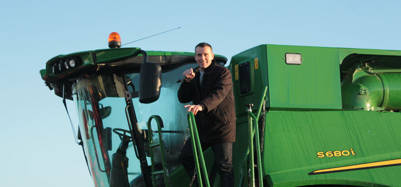 Présentation moissoneuse batteuse John Deere par Alexandre Dufour